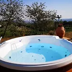 Tenuta Di Freddano مزرعة للإقامة *